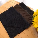 مینی اسکارف بافت پاییزی وارداتی سه گوش سایز 70 در 70 سانتی متر - تصویر 2