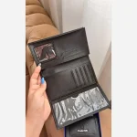 پک هدیه مردانه چرمی شامل کیف پول جاکارتی و کمربند مشکی و عسلی - تصویر 2