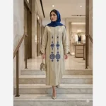 مانتو زنانه مجلسی آوا شانتون اسلپ گلدوزی تا سایز 56 - تصویر 7
