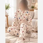بلوز شلوار مخمل زنانه فری سایز طرح سه بعدی - تصویر 2