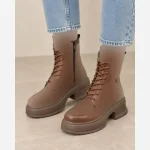 بوت لژ دار زنانه در دو رنگ مشکی و قهوه ای سایز 37 تا 40 - تصویر 4